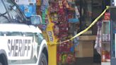 Investigan tiroteo dentro de la tienda en una gasolinera en Oak Ridge: una persona murió