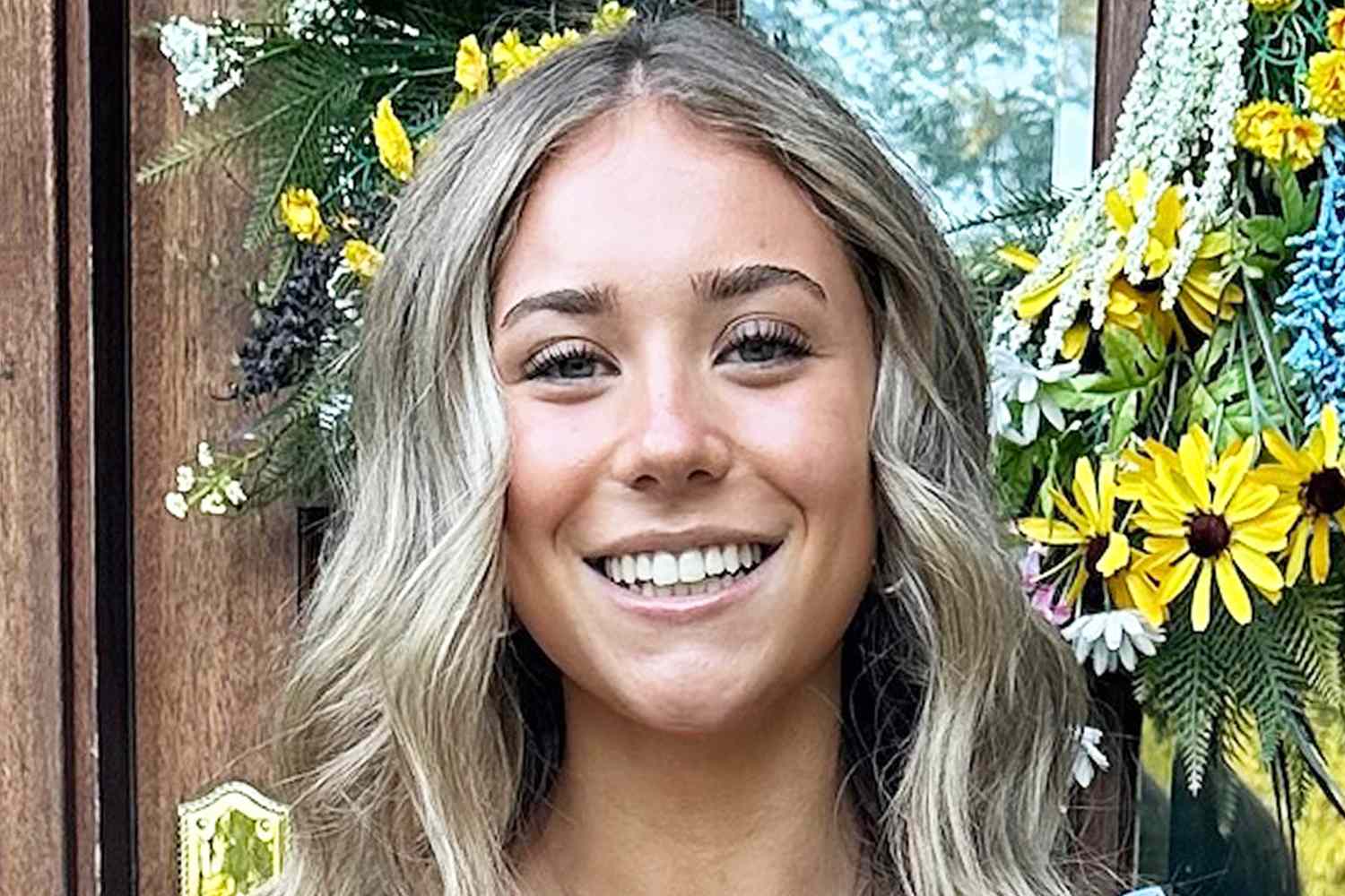 Their 16-Year-Old Died in First Day of School Crash — How Parents Plan to ‘Keep Her Light Shining’ (Exclusive)