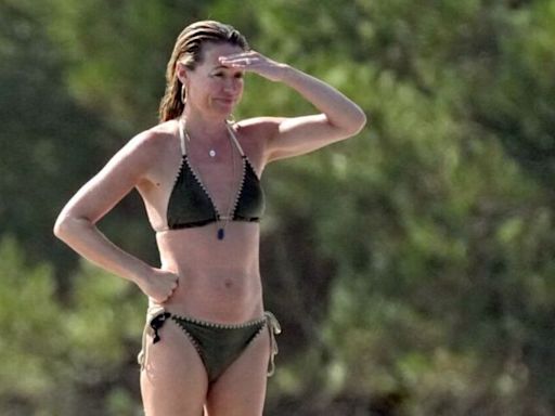 Cat Deeley showcases toned figure in tiny bikini during Saint Tropez holiday