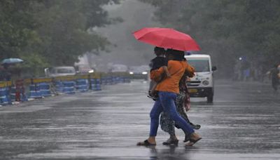 IMD issues red alert for heavy rainfall in Telangana, Karnataka, Goa, Maharashtra; orange alert issued for 9 states