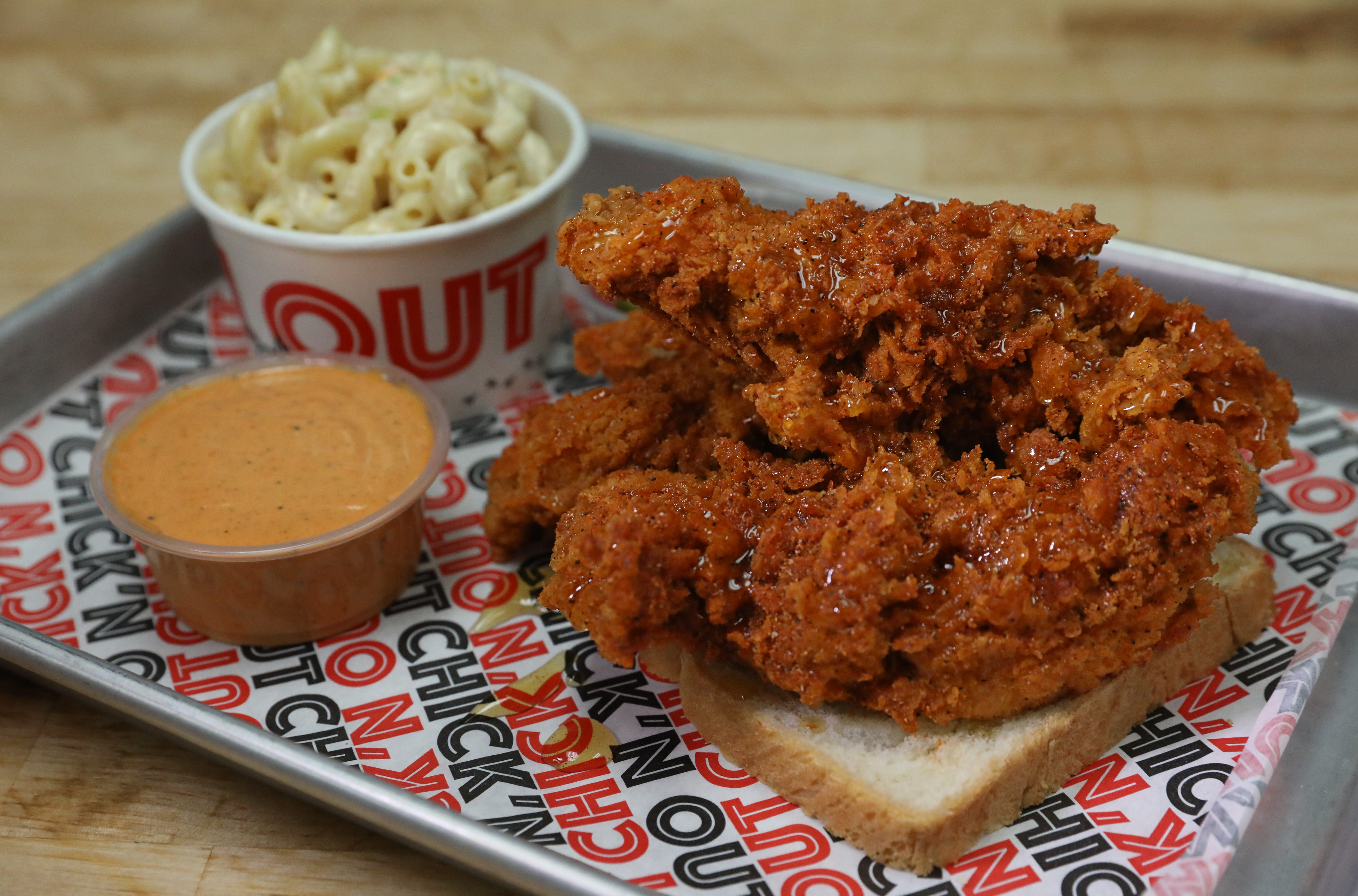 From viral pop-up to bar and restaurant: Fried chicken joint opens in Rochester