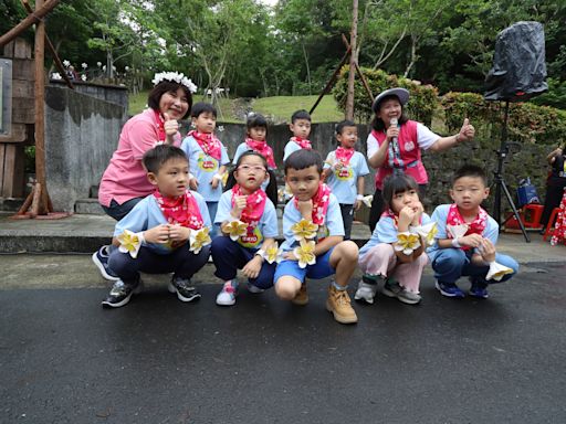 新北客家桐花祭陸續開跑 深坑上百民眾賞花唱歌謠