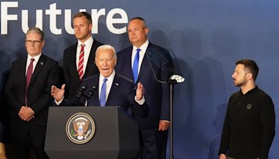 Opinion | Biden should let Ukraine strike back at Russian air bases