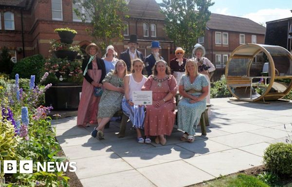 Jane Austen: Alton garden in memory of author opens