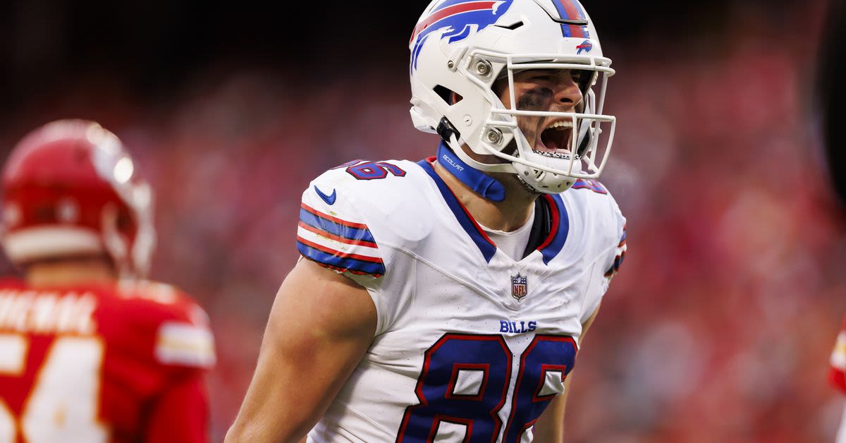 Week 1 PPR tight end fantasy football rankings including injury news, sleepers, more