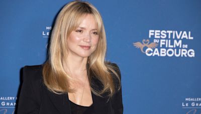 Virginie Efira révèle pourquoi il lui a fallu plusieurs années pour divorcer de son premier mari