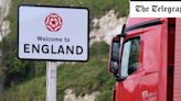 Chaos warning as inspectors at Brexit border scheduled to clock off at 7pm