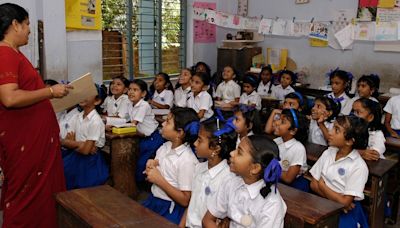 Class 1 ‘Kerala Padavali’ textbooks to have Malayalam letters, introduction to constitution