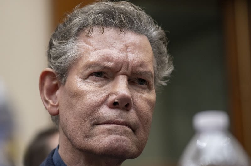 Randy Travis appears before House Judiciary subcommittee to lobby for radio royalties