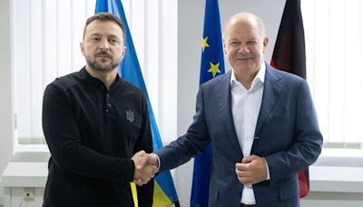 Germany's Scholz announces more military aid as Zelenskiy visits Berlin