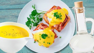 13 Tips You Need To Cook Eggs Benedict Like A Pro