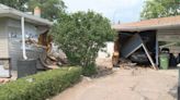 Car crashing through Regina residence leaves neighbours ‘shocked and confused’ - Regina | Globalnews.ca