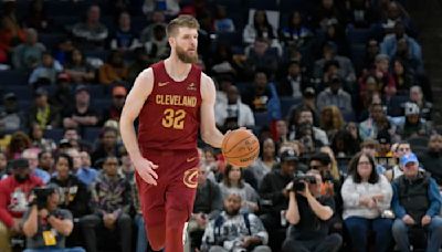 Cavaliers get back forward Dean Wade against Celtics. Center Jarrett Allen still out with rib injury