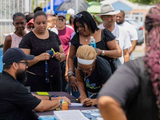 As doctors in Puerto Rico leave in droves, a rapper tries to fill in the gaps