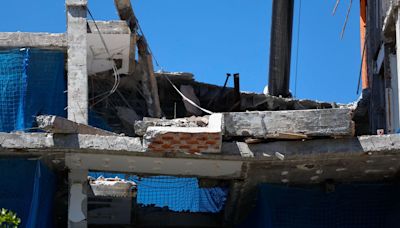 Derrumbe del forjado de un edificio en obras en Madrid: dos trabajadores atrapados