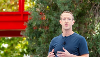 Meta’s Zuckerberg can't calm Wall Street’s nerves on AI spending, stock falls 10%