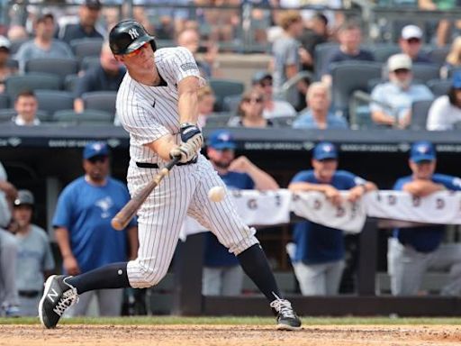 DJ LeMahieu, Yankees walk off vs. Blue Jays