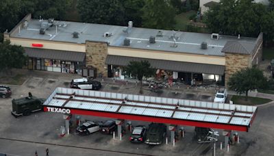 Austin police release video, audio of hourslong, fatal SWAT incident at Texaco