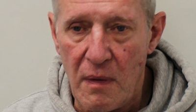 Manhunt launched after prisoner absconds from London hospital