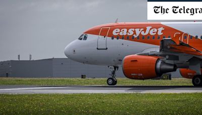 EasyJet co-pilot faints on flight from Luton to Lisbon