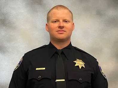 Vacaville officer killed in crash while making a traffic stop, police say