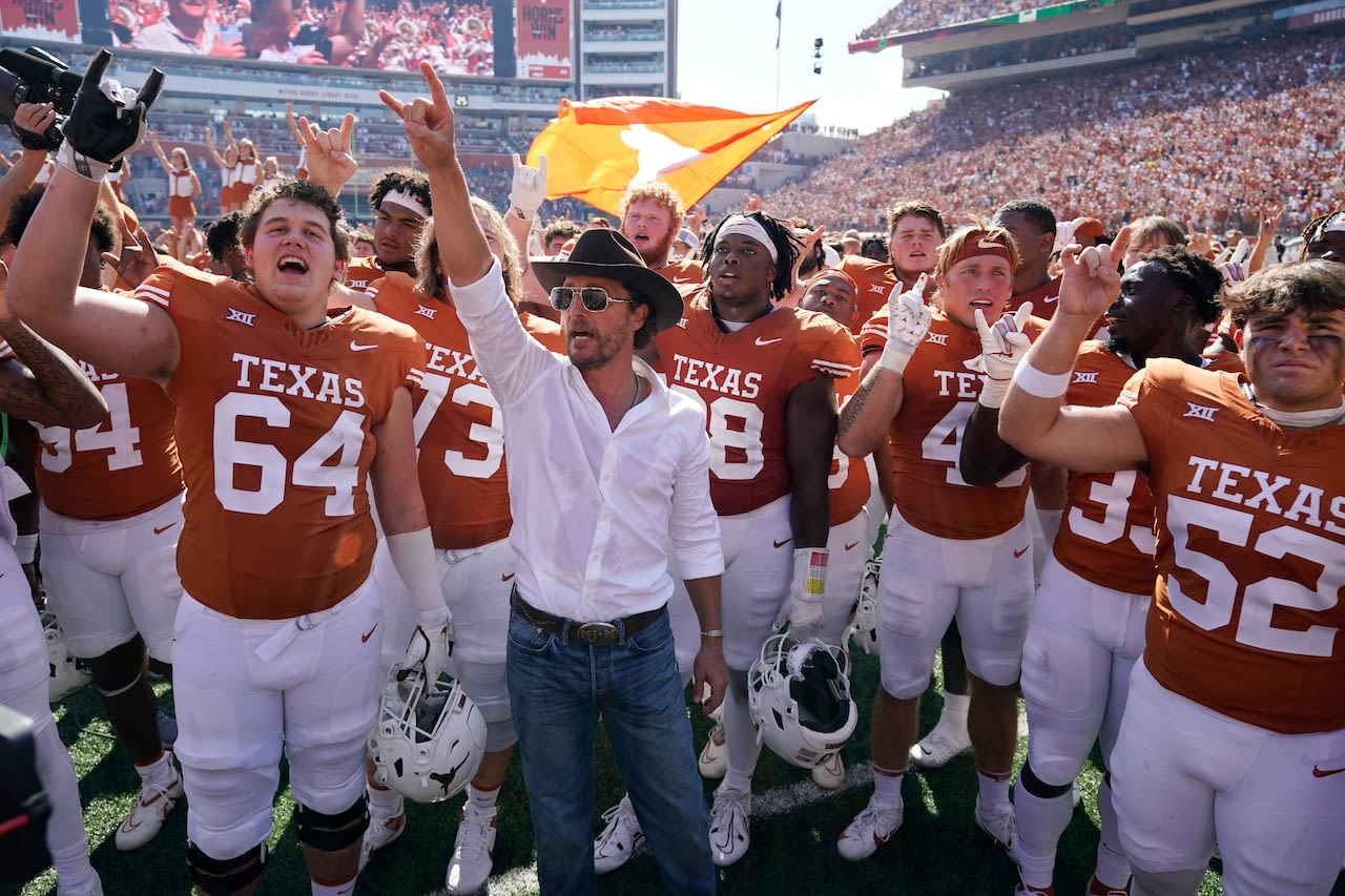 Two pregame shows, two famous actors coming to Ann Arbor for Michigan-Texas