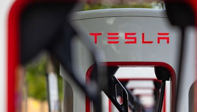 Elon Musk changes tune on Tesla Superchargers after mass firing