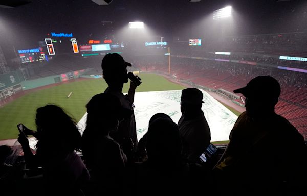 Blue Jays-Red Sox series finale postponed due to weather, will be part of split DH in August