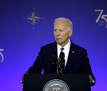 Biden’s Split-Screen Week: Trying to Reassure His Party and NATO Allies