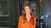 Cindy Crawford Recreates Her ’90s Supermodel Uniform For a Night Out