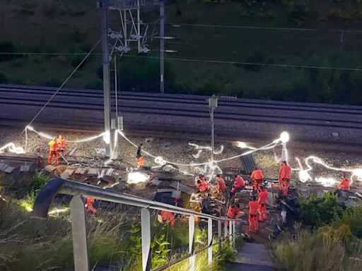 France trains cancelled as hunt for vandals continues