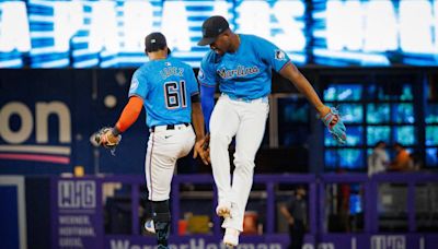 Marlins have little need for the bullpen in a 10-1 victory against the Phillies