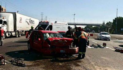 Fatal choque en carretera de Querétaro deja una mujer muerta