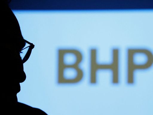 Un importante inversionista de Anglo dice que la oferta de BHP requiere una “revisión significativa” - La Tercera