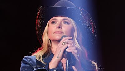 Miranda Lambert Stops Concert Again to Call Out Fans Causing Drama - E! Online