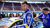 Chase Elliott snaps losing streak with win at Texas Motor Speedway