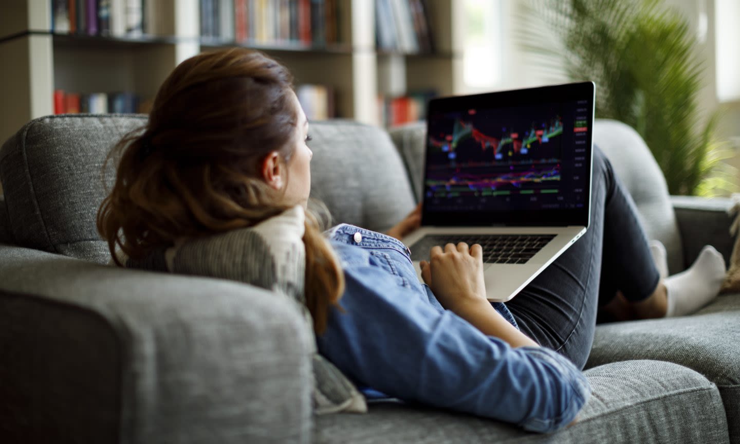 Investing in the Dow: A Guide to Dow Jones ETFs - NerdWallet