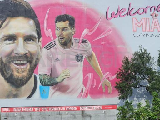 El imponente mural de Lionel Messi en Miami, desde las cámaras de AIRE