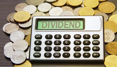 May’s Top Dividend Moves: The 3 Best Income Stocks to Buy Now