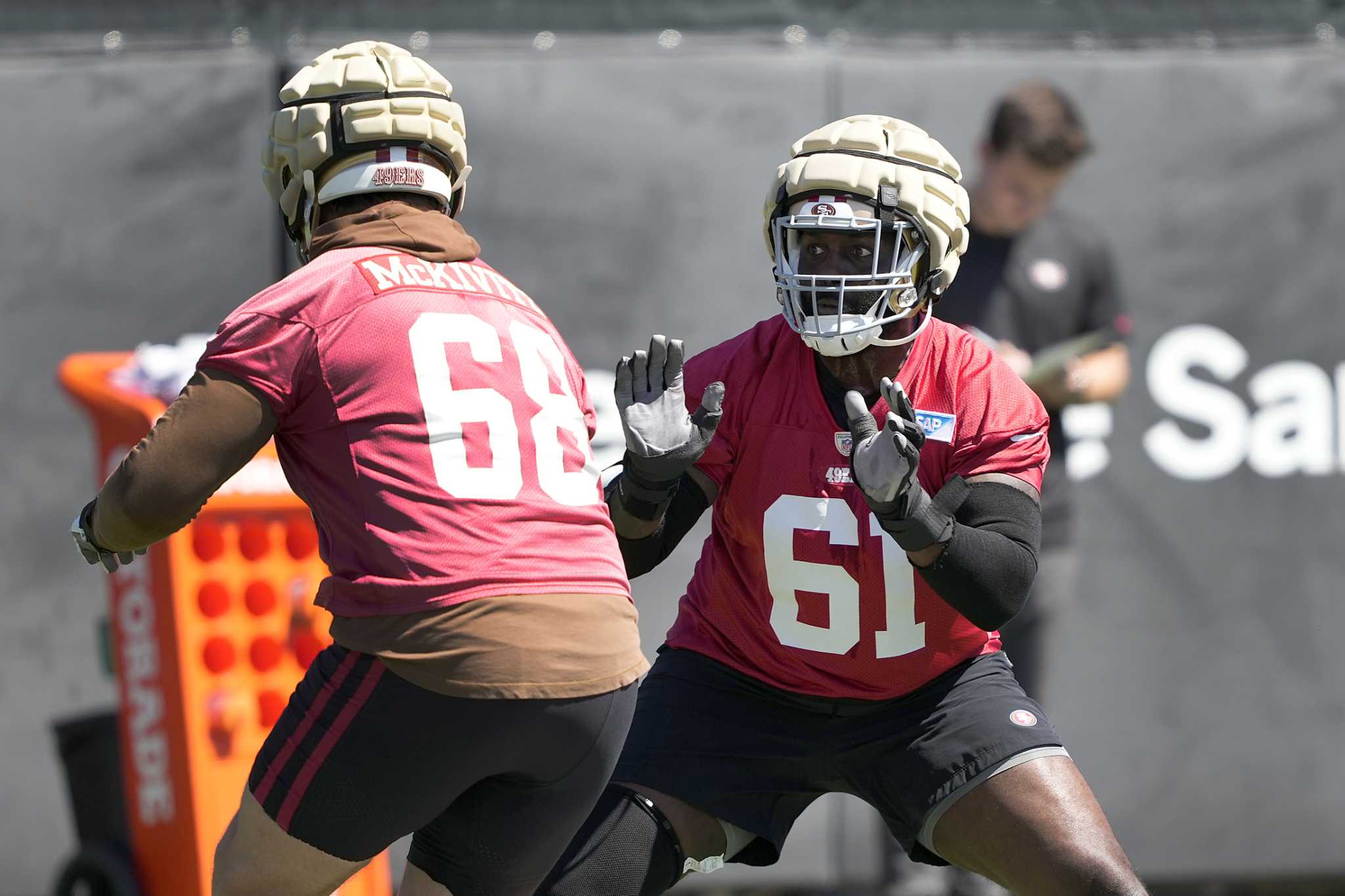 49ers OL coach explains why the team didn't need to make a big investment to upgrade the line