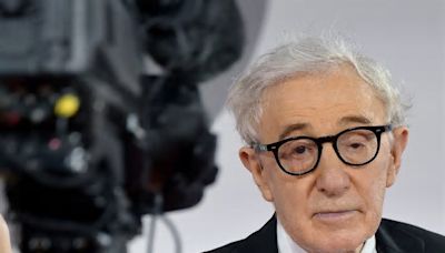 A los 88 años, Woody Allen estrenó en Estados Unidos su película 50 en apenas 13 cines: la caída de un ícono con mala reputación