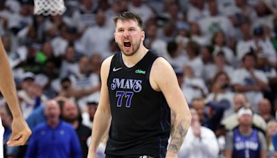 NBA Fans Argue Refs Missed Clear Travel by Luka Doncic Before Game-Winning Shot