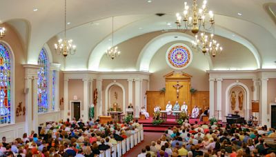 Parishioners Stop Shooting By Preventing Armed Teen From Entering Church | iHeart