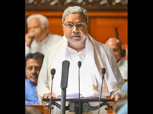 Karnataka CM's chair sires 'birthday politics' amid tussle between Siddaramaiah, Shivakumar