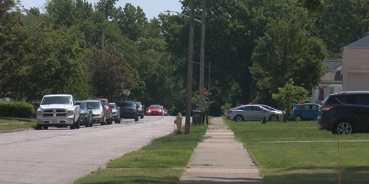 Neighbors in Parma on high alert after man tries to lure two teenage girls to his car