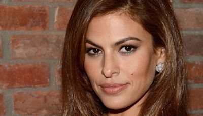 Eva Mendes’s Sexy Summer Dress Has My Full Attention Thanks to 1 Flattering Detail