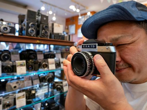 New Japan film camera aimed at 'nostalgic' young fans