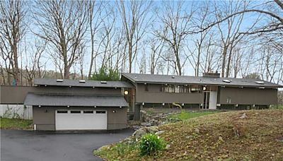 134 Todd Road, Lewisboro, NY 10536, Lewisboro, NY 10536