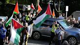 Pro-Palestinian protesters surround car carrying Sir Keir Starmer