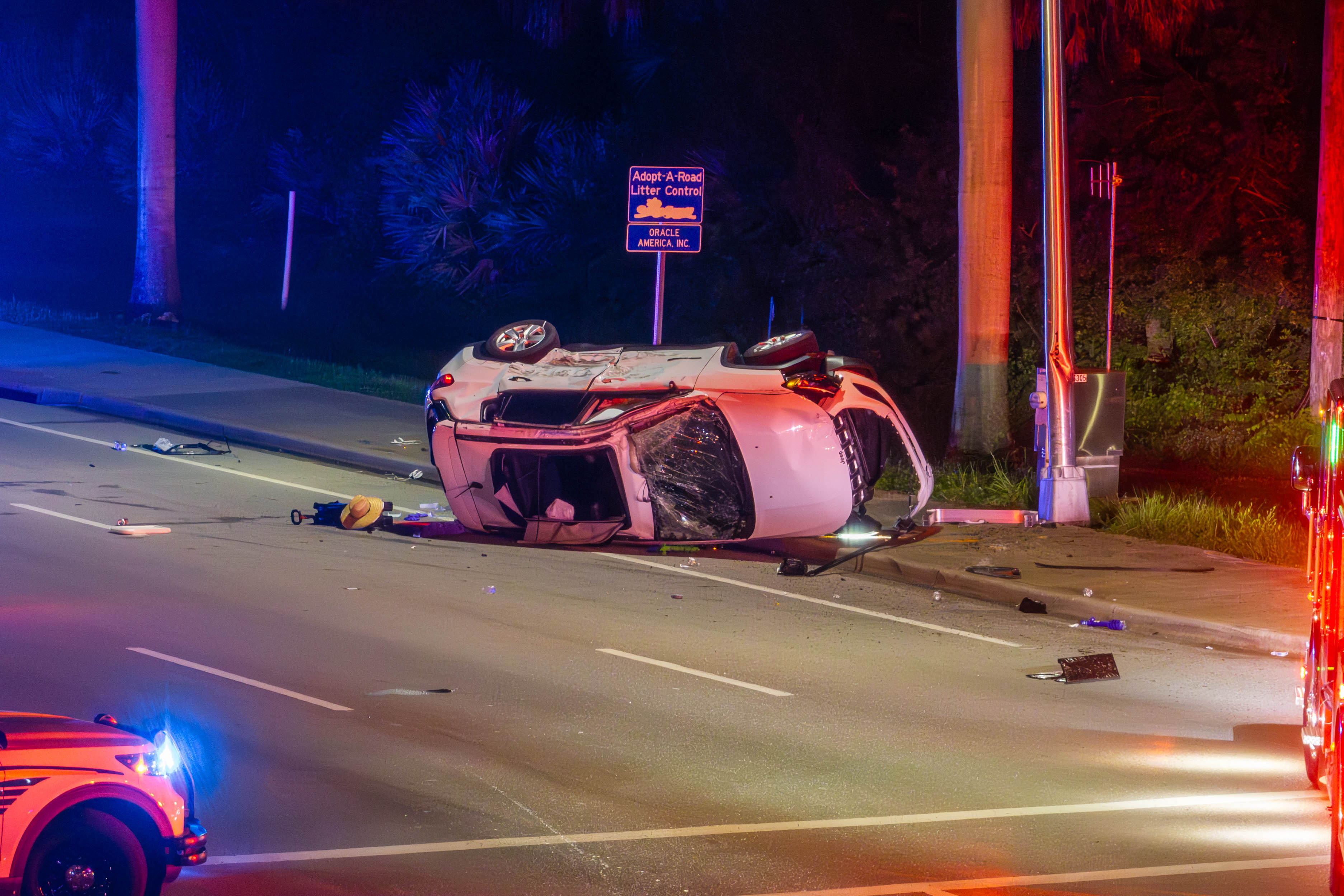 Florida Highway Patrol investigating rollover crash in Collier County